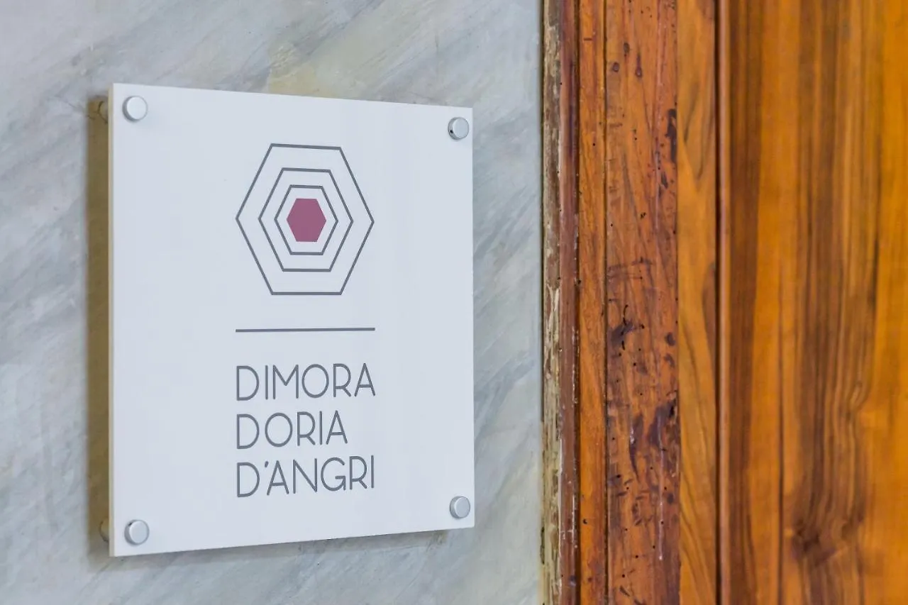 Bed and Breakfast Dimora Doria D'Angri Nápoles