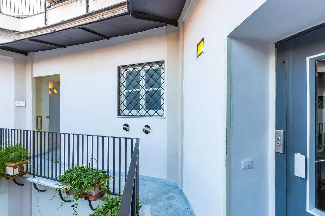 Bed and Breakfast Dimora Doria D'Angri Neapel