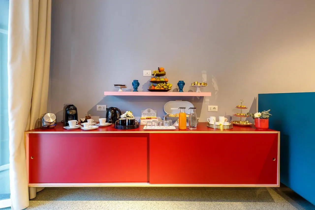 Alojamento de Acomodação e Pequeno-almoço Dimora Doria D'Angri Acomodação com café da manhã Nápoles Itália