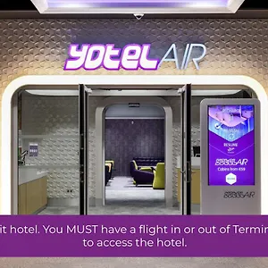Yotelair Paris Cdg - Transit - Terminal 2e Hotel Roissy-en-France